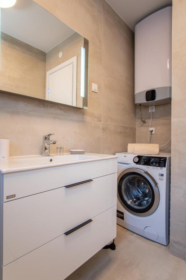 Apartments Mandre II Экстерьер фото