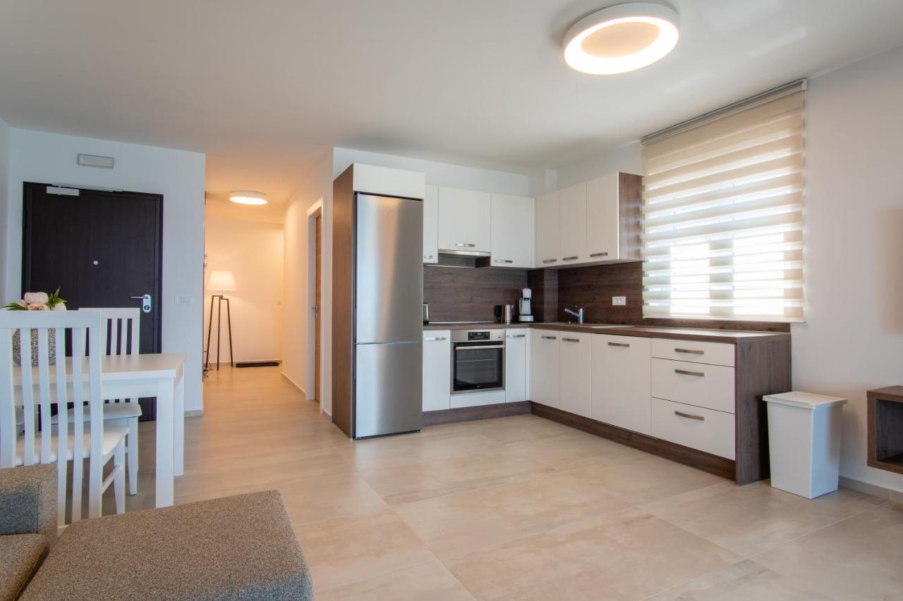Apartments Mandre II Экстерьер фото