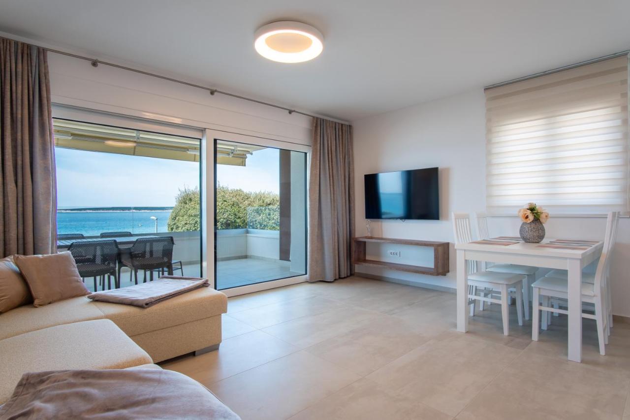 Apartments Mandre II Экстерьер фото